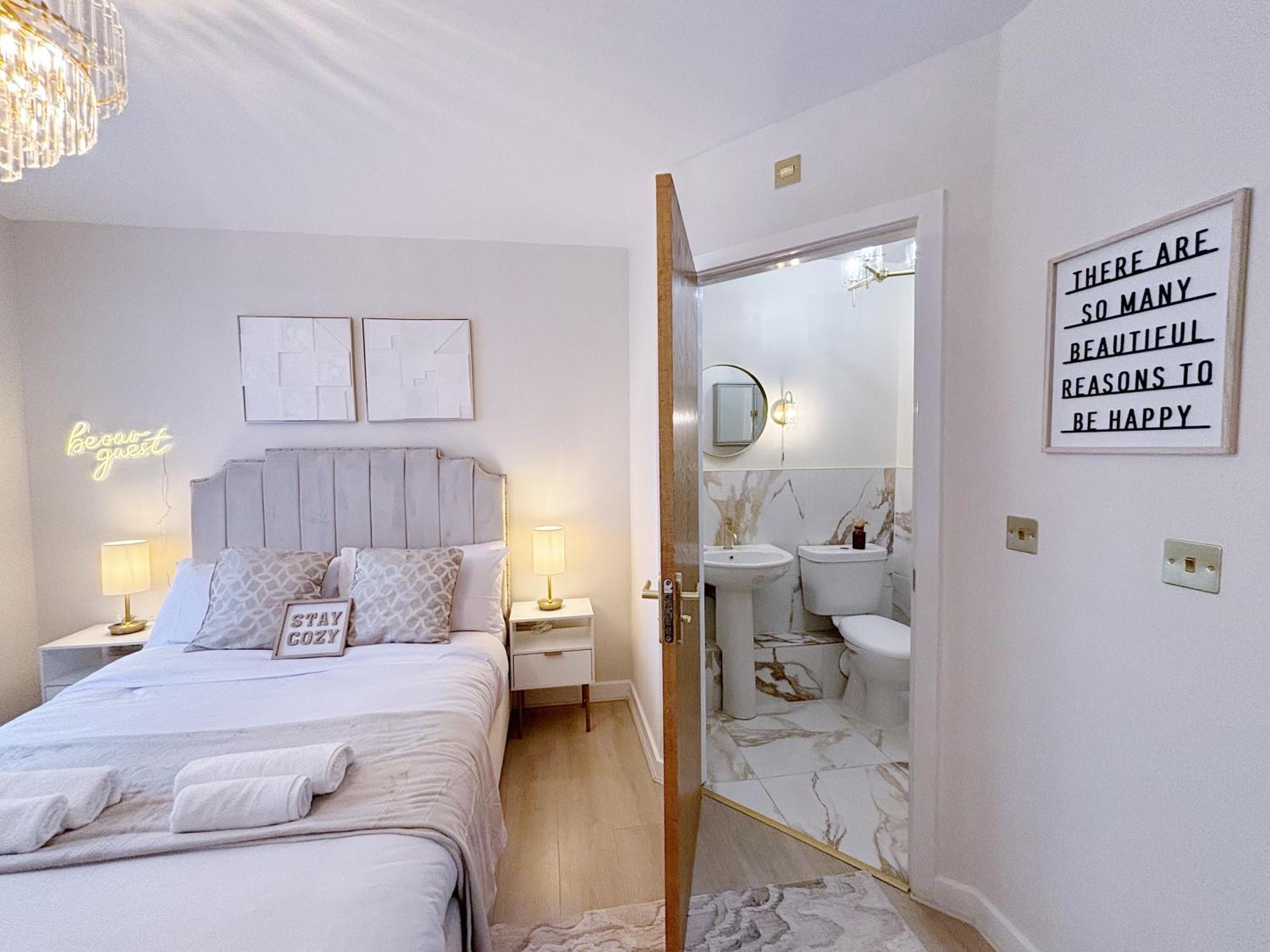 Lux - Luxury With Jacuzzi In Leeds Centre Leeds (West Yorkshire)